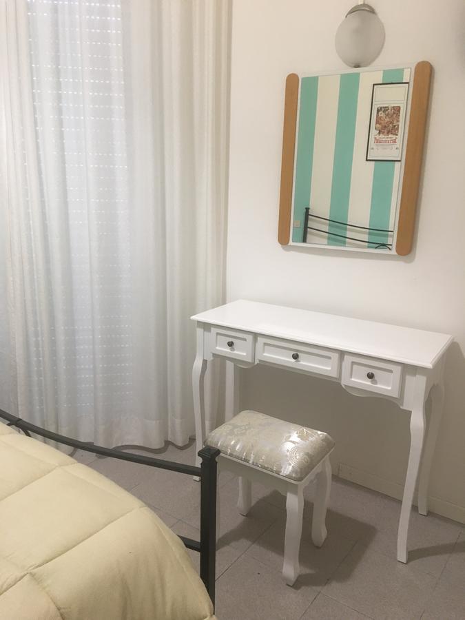 Hotel La Dolce Vita 里米尼 外观 照片